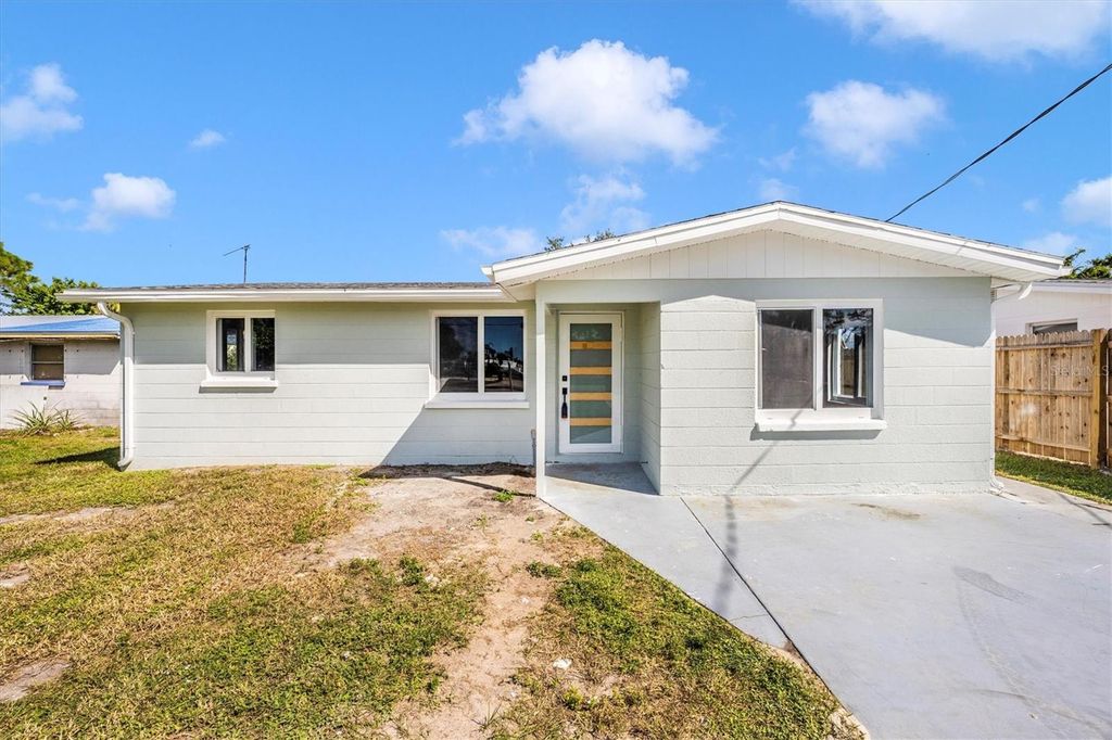 Photo of 45 Euclid Avenue, Englewood, FL 34223 (MLS # N6141082)