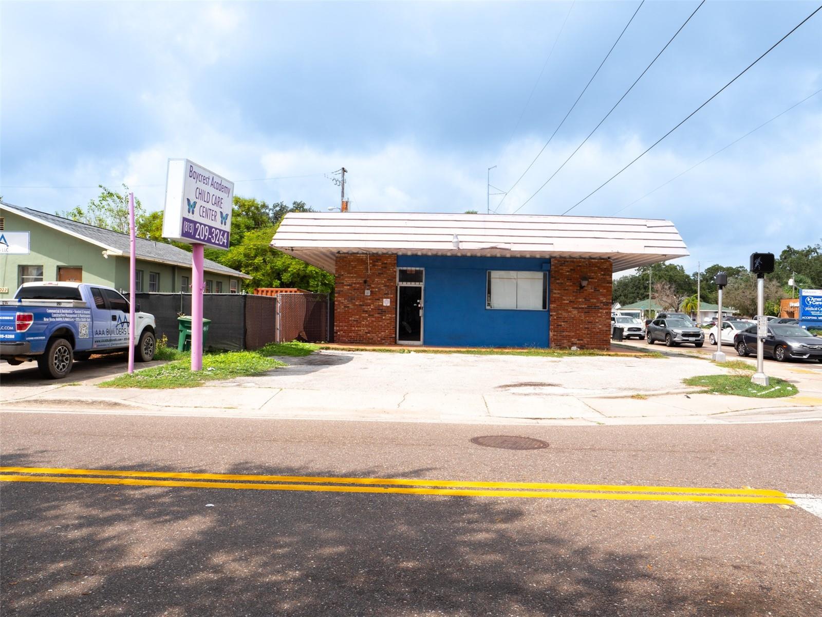 PRICE ADJUSTMENT***MOTIVATED SELLER***PRIME LOCATION OPPORTUNITY. LOCATION, LOCATION, LOCATION. One-story building property offers 3 rooms, kitchen, bathroom, large open concept area for versatile use, sitting on a corner lot of MLK Blvd. and Central Ave. Excellent commercial exposure. This property boast high visibility with more than approximately 35,000 + vehicles a day, located in the thriving area of the growing Seminole Heights, in the Booming Tampa Bay. Zoned Approved for General Commercial with endless opportunities, to invest, expand, or relocate your business with more foot traffic for customers. Increase Sales revenue. Attract new customers, Improve Branding. With easy access to major highways, I-275, I-4, close to Tampa International Airport, Downtown Tampa, Tampa Bay Buccaneer Stadium, Armature Works and more. Come see! Exceptional Investment Opportunity. This remarkable listing wont last long!