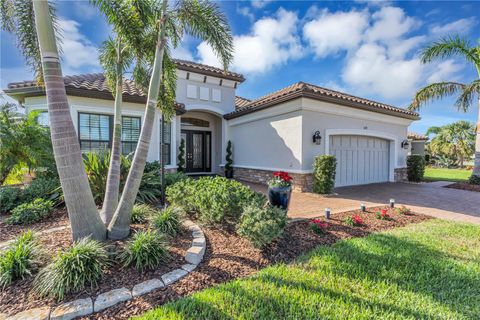 A home in PALMETTO