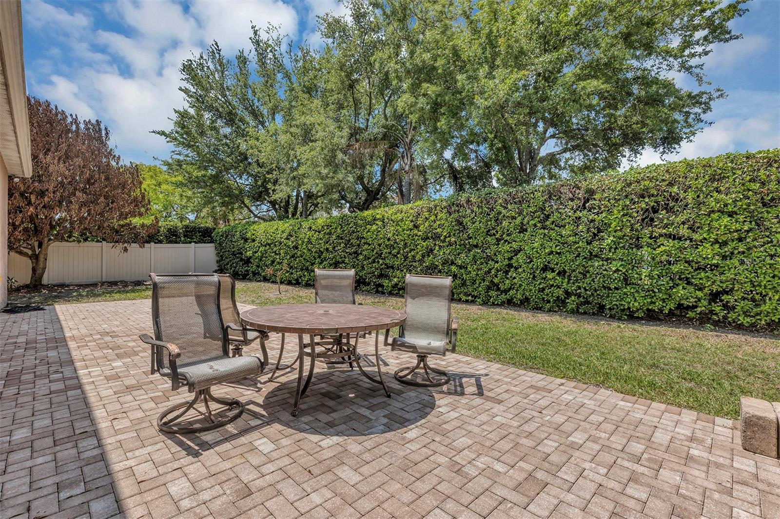 HUNTERS CREEK TR 515 PH 02 48 96 - Residential