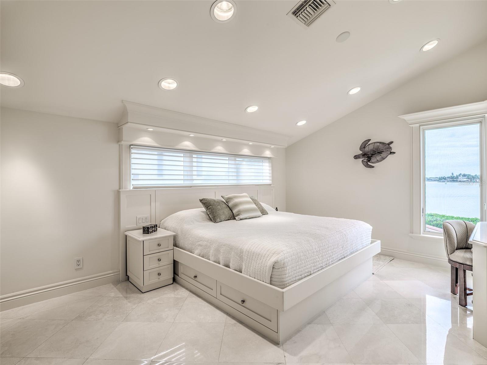 BAYVIEW ESTATES A CONDO - Residential