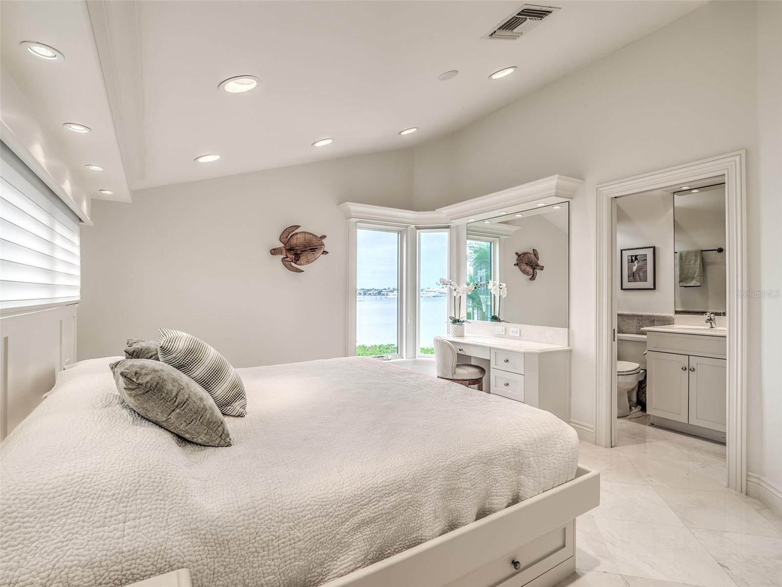 BAYVIEW ESTATES A CONDO - Residential