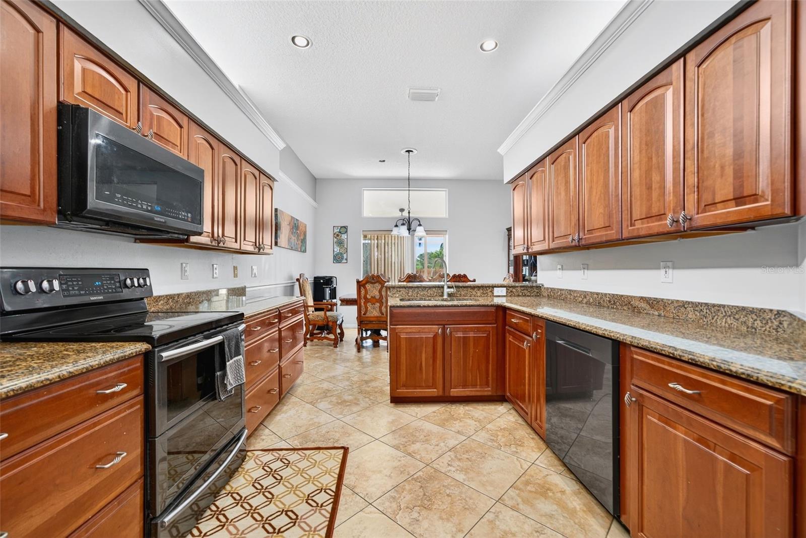 CREEKWOOD PH ONE SUBPHASE I UNIT A1 - Residential