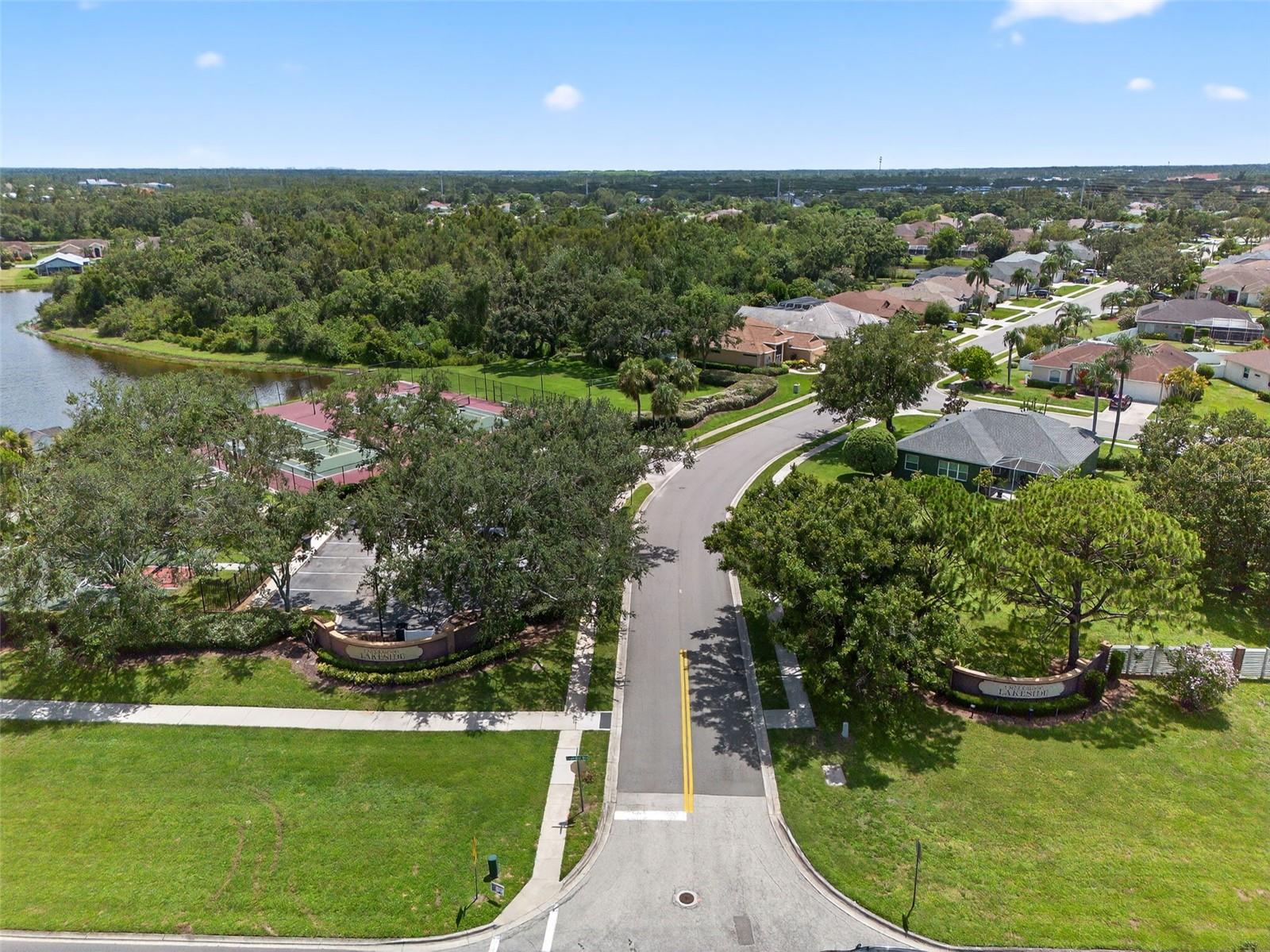 CREEKWOOD PH ONE SUBPHASE I UNIT A1 - Residential