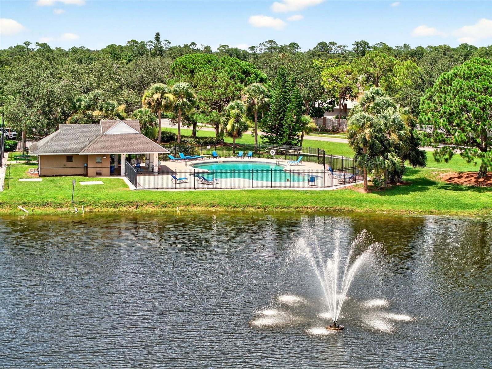 CREEKWOOD PH ONE SUBPHASE I UNIT A1 - Residential
