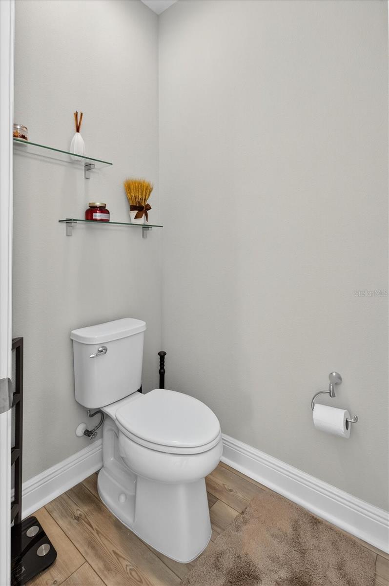 WATERSET PHASES 5A-2B AND 5B-1 - Residential Lease