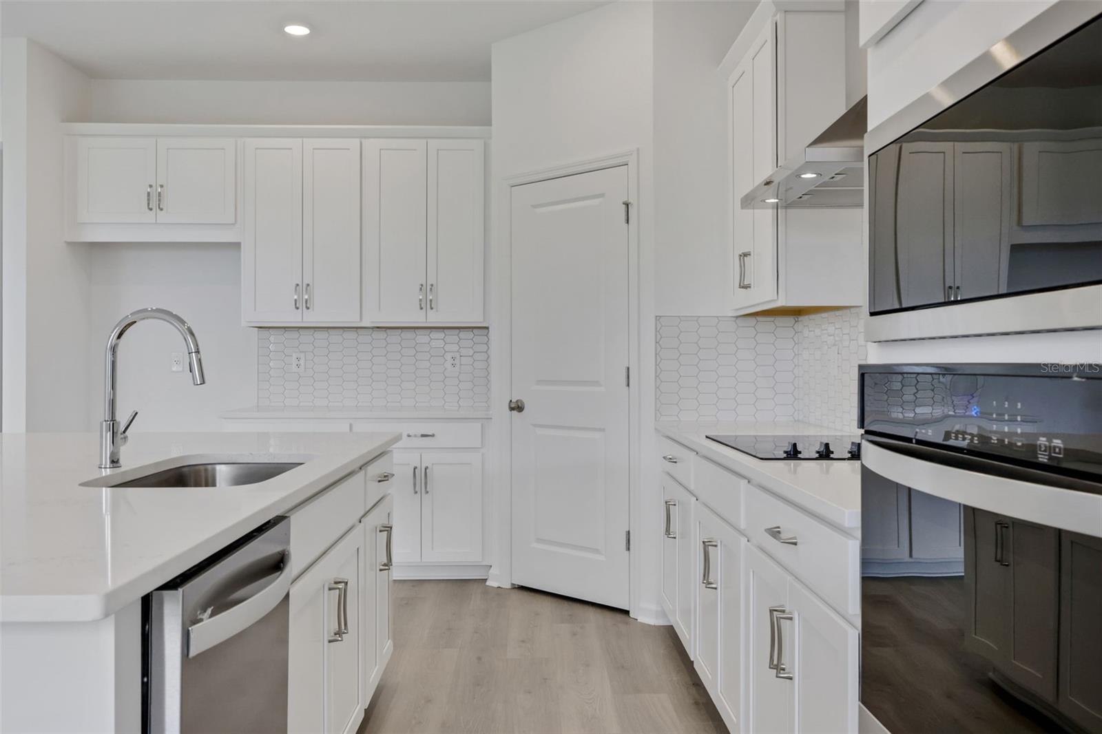 CROSSROADS AT KELLY PARK - Residential