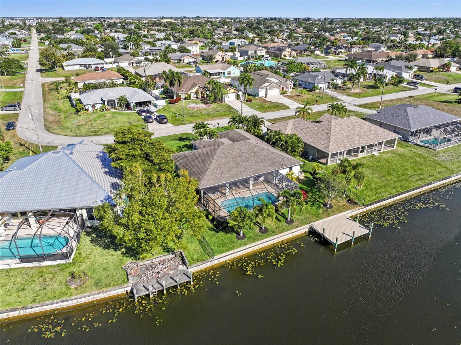 CAPE CORAL - Residential