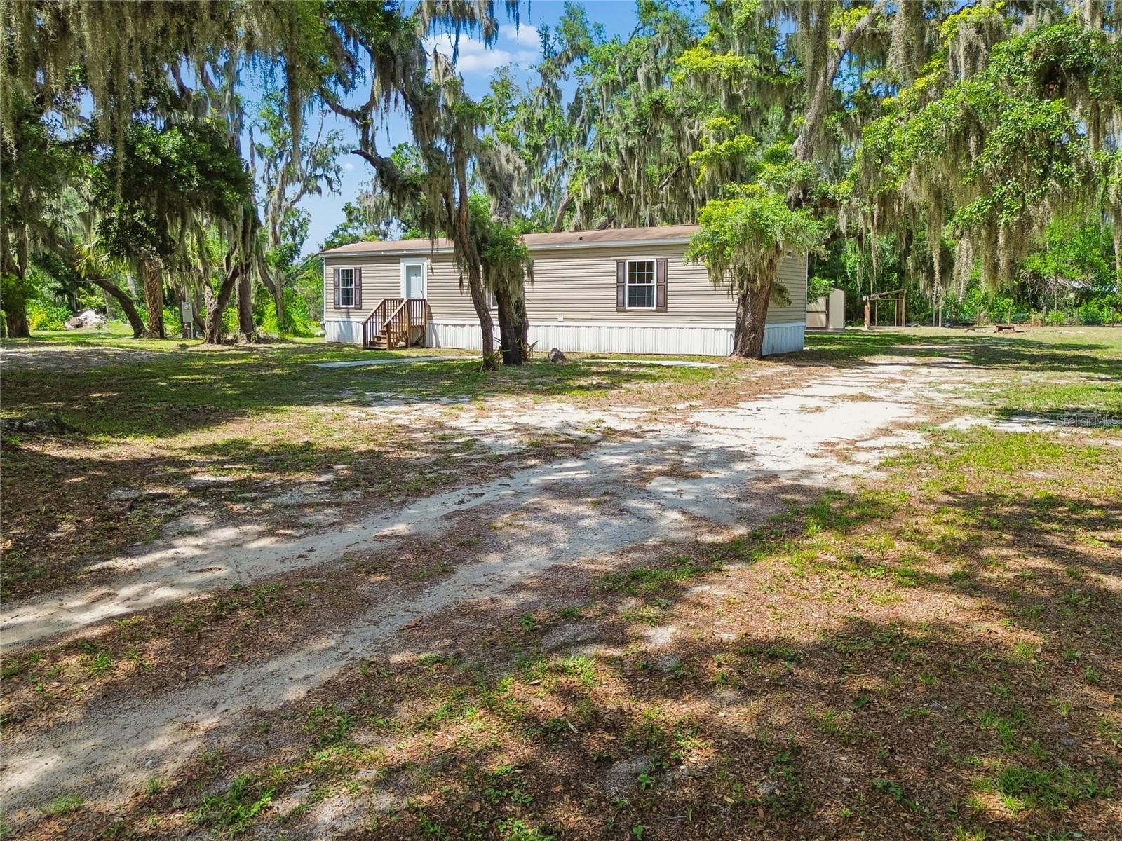 TROPICAL ACRES SOUTH UNIT 4 - Residential
