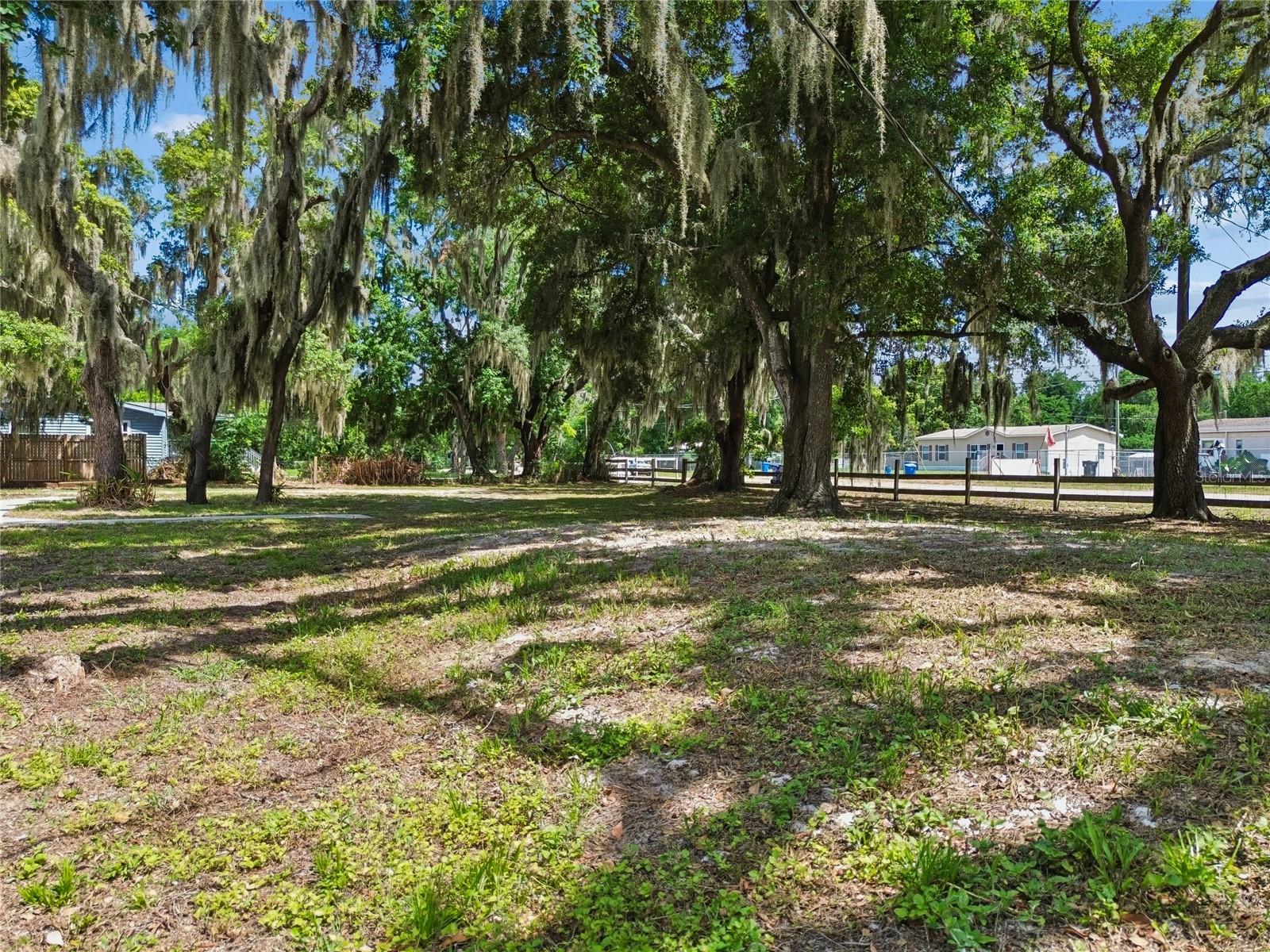 TROPICAL ACRES SOUTH UNIT 4 - Residential