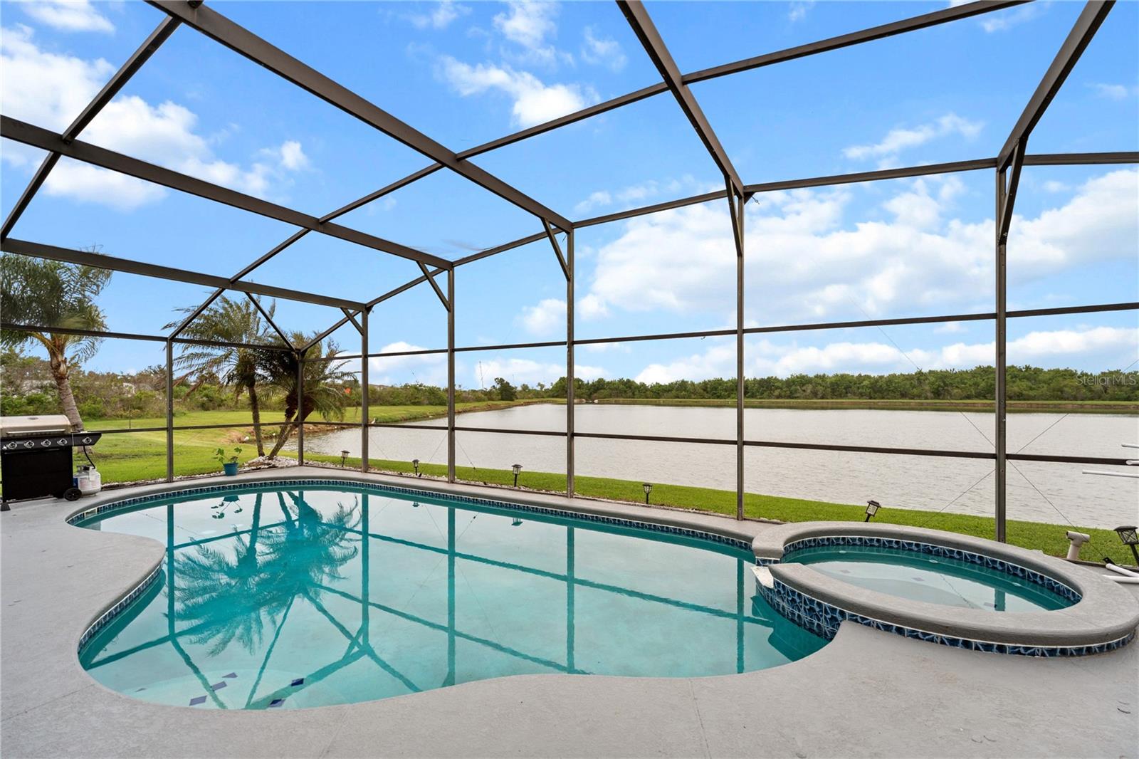 GLENEAGLES - Residential