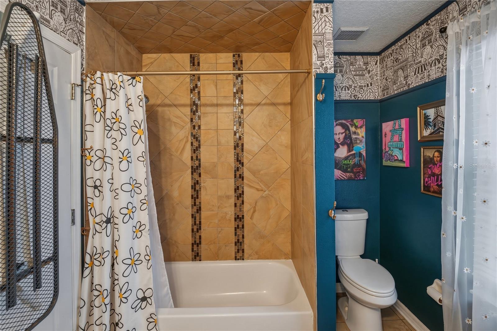 GLENEAGLES - Residential