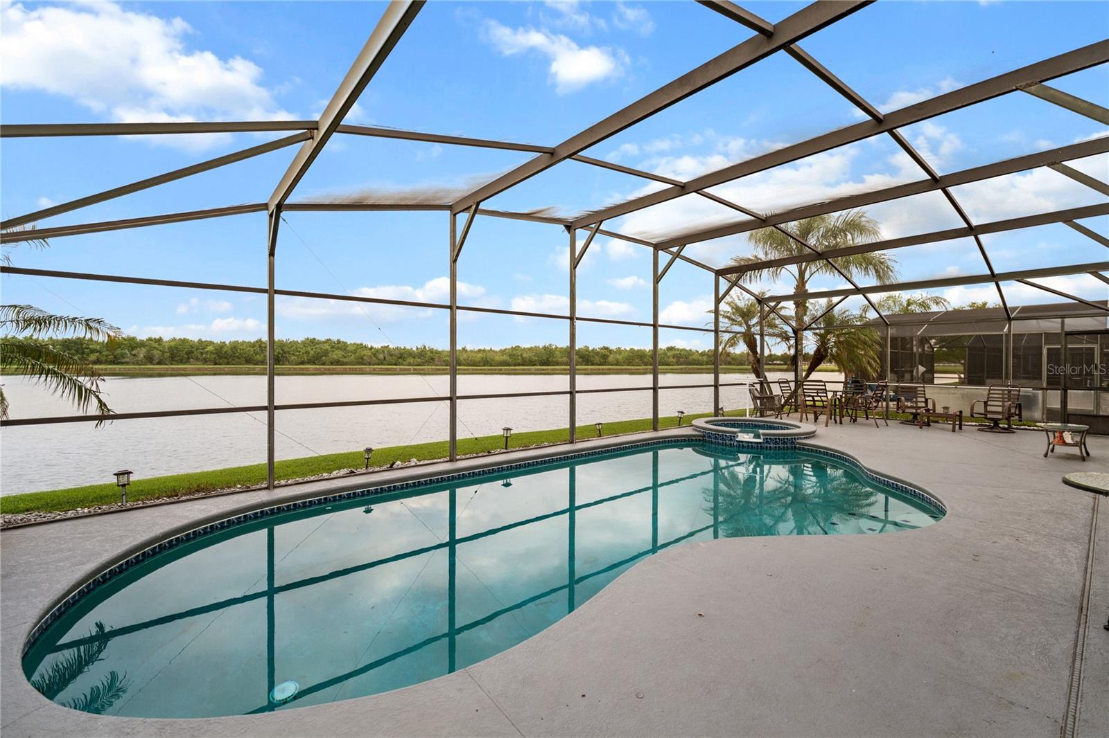 GLENEAGLES - Residential