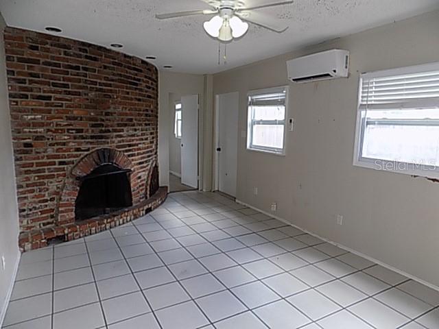 KENSINGTON PARK - Residential