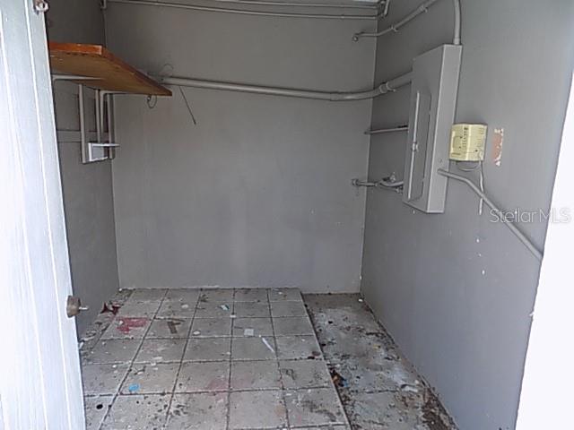 KENSINGTON PARK - Residential