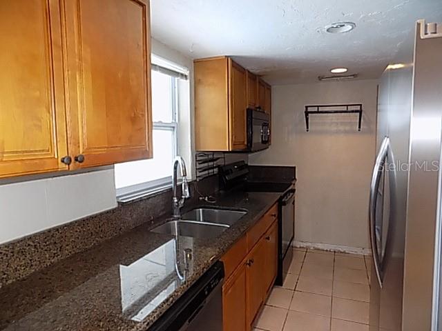 KENSINGTON PARK - Residential