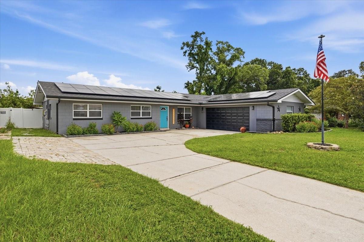121 LOWELL ROAD
