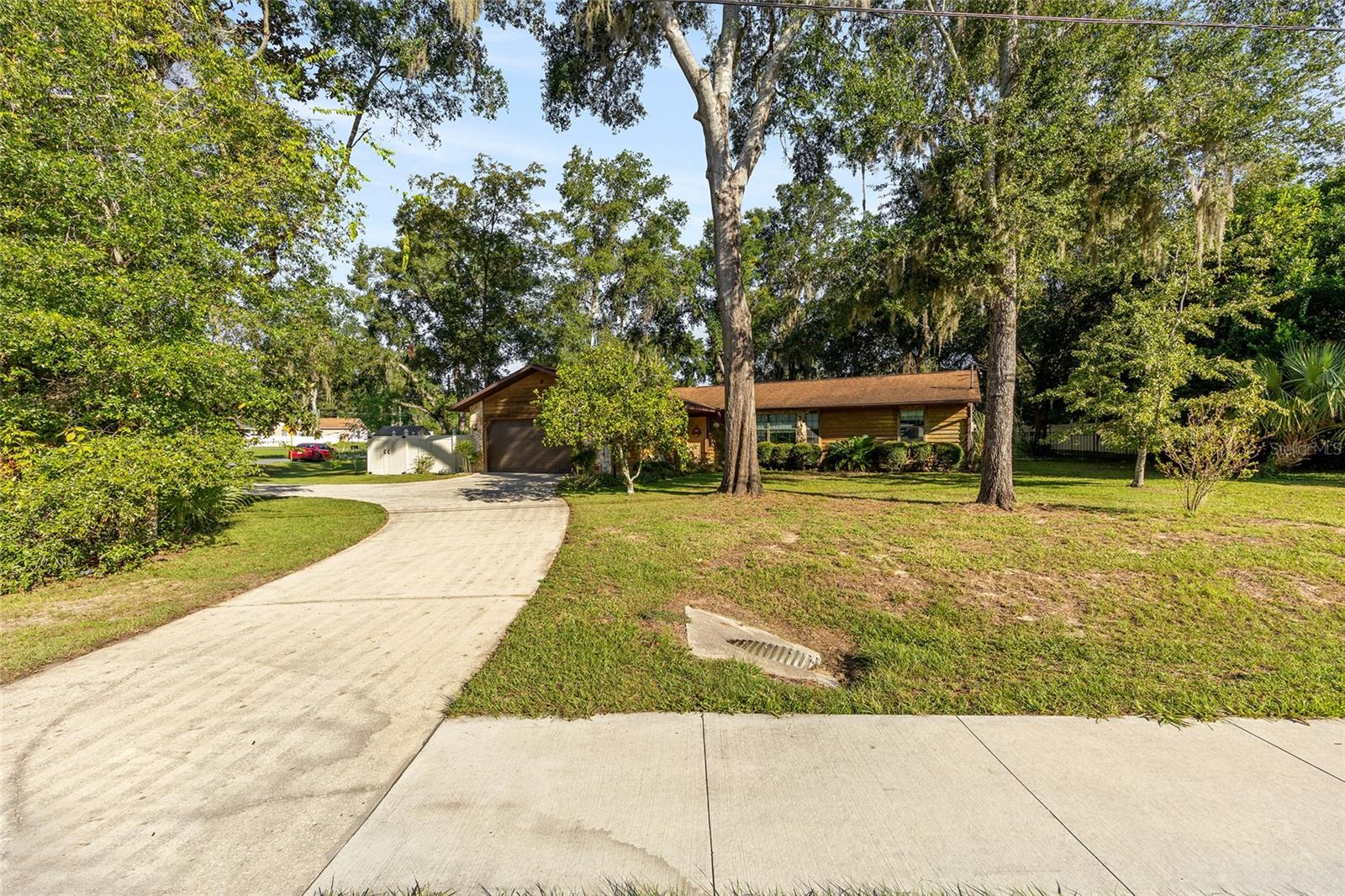 SILVER SPGS SHORES UN 25 - Residential