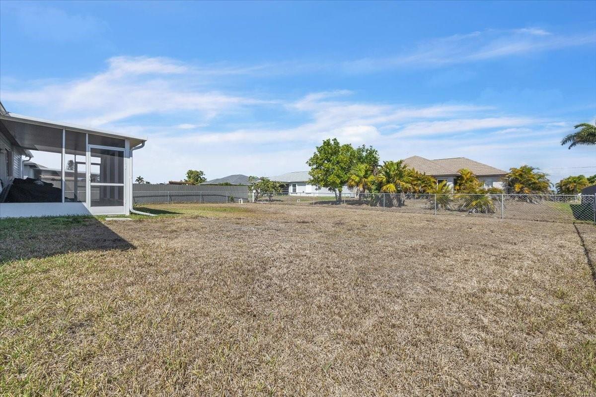 CAPE CORAL - Residential