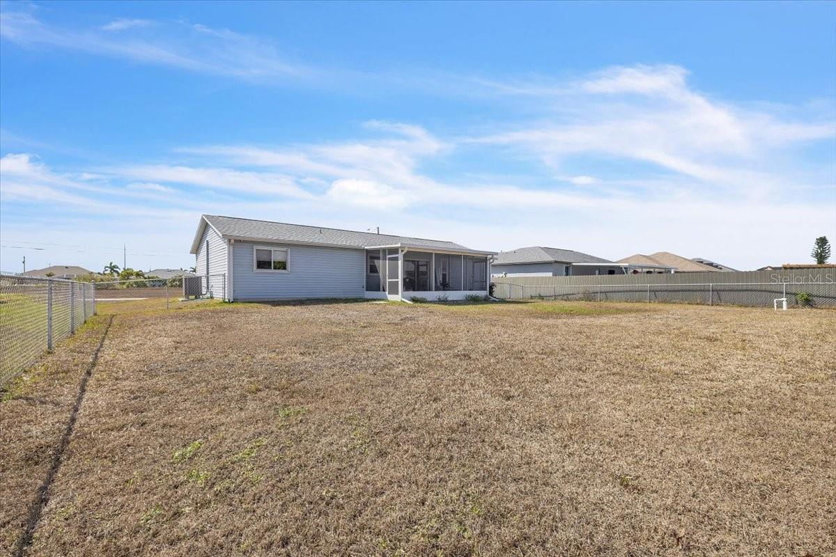 CAPE CORAL - Residential