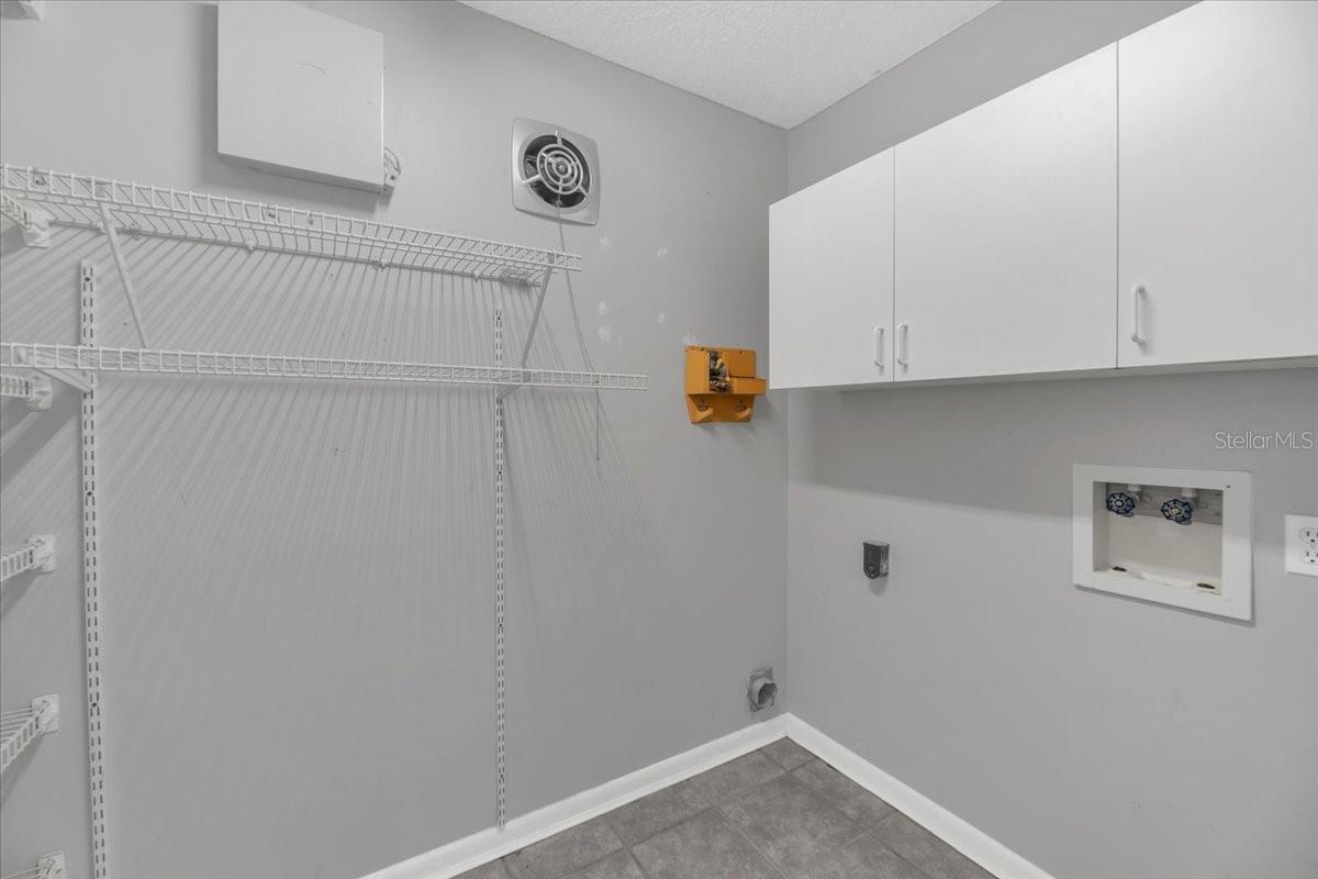 BLUFFS CHRISTINA 01 - Residential Lease