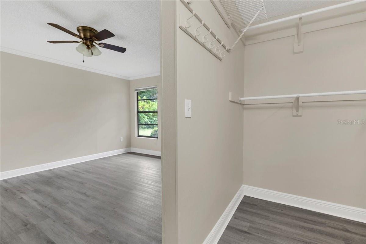 BLUFFS CHRISTINA 01 - Residential Lease