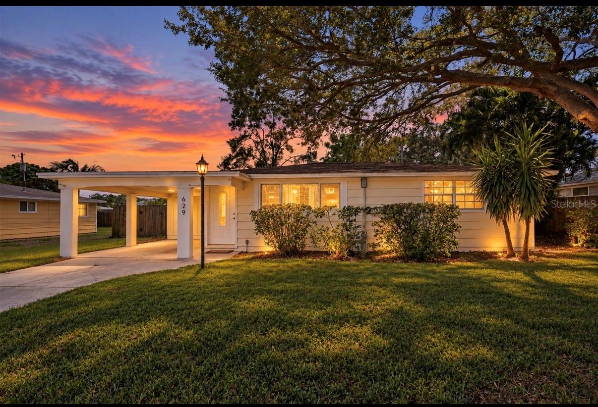 629 LEXINGTON STREET