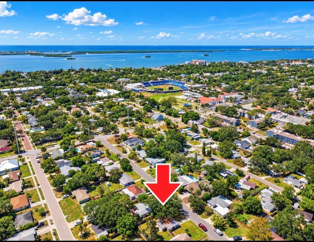 Photo of 629 Lexington Street, Dunedin, FL 34698 (MLS # TB8547174)