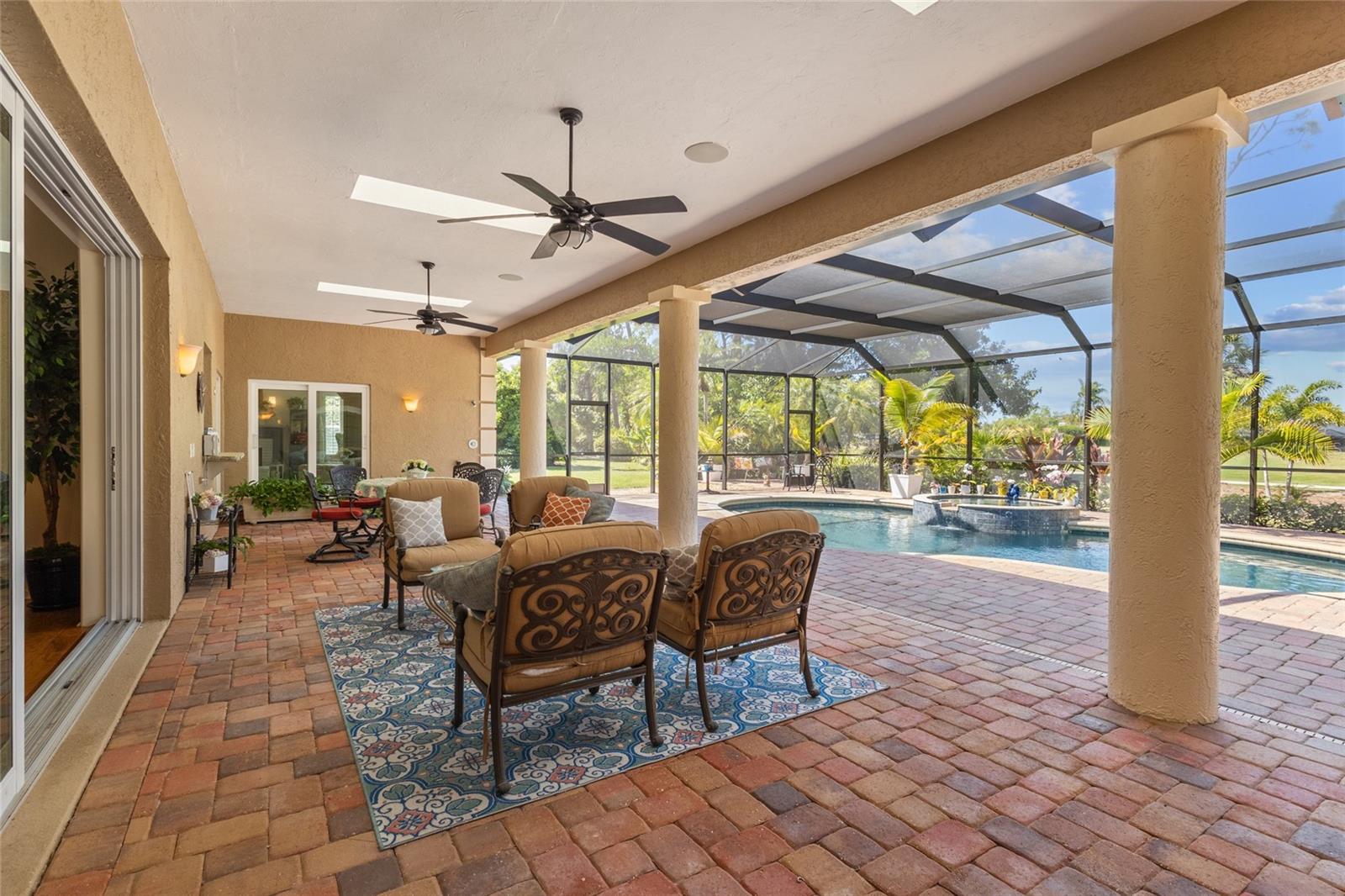 PRESTANCIA - Residential