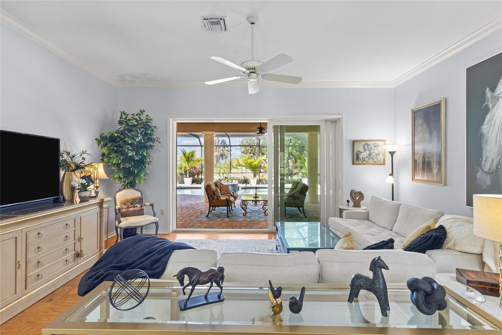 PRESTANCIA - Residential