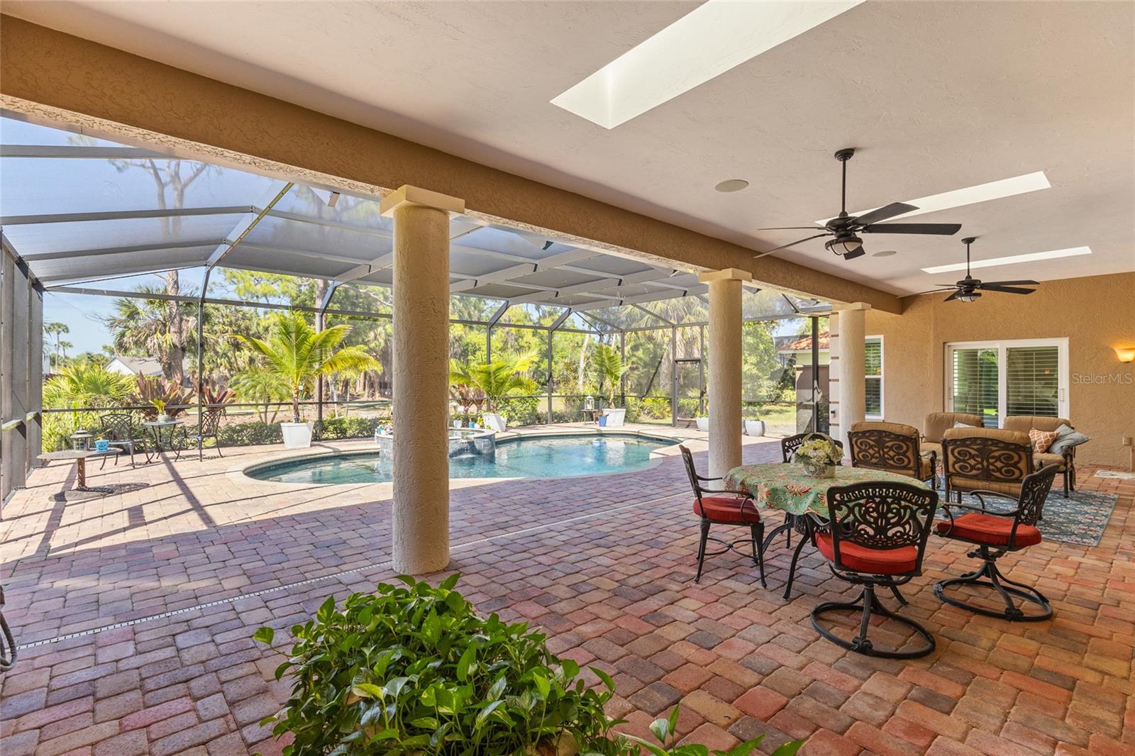 PRESTANCIA - Residential