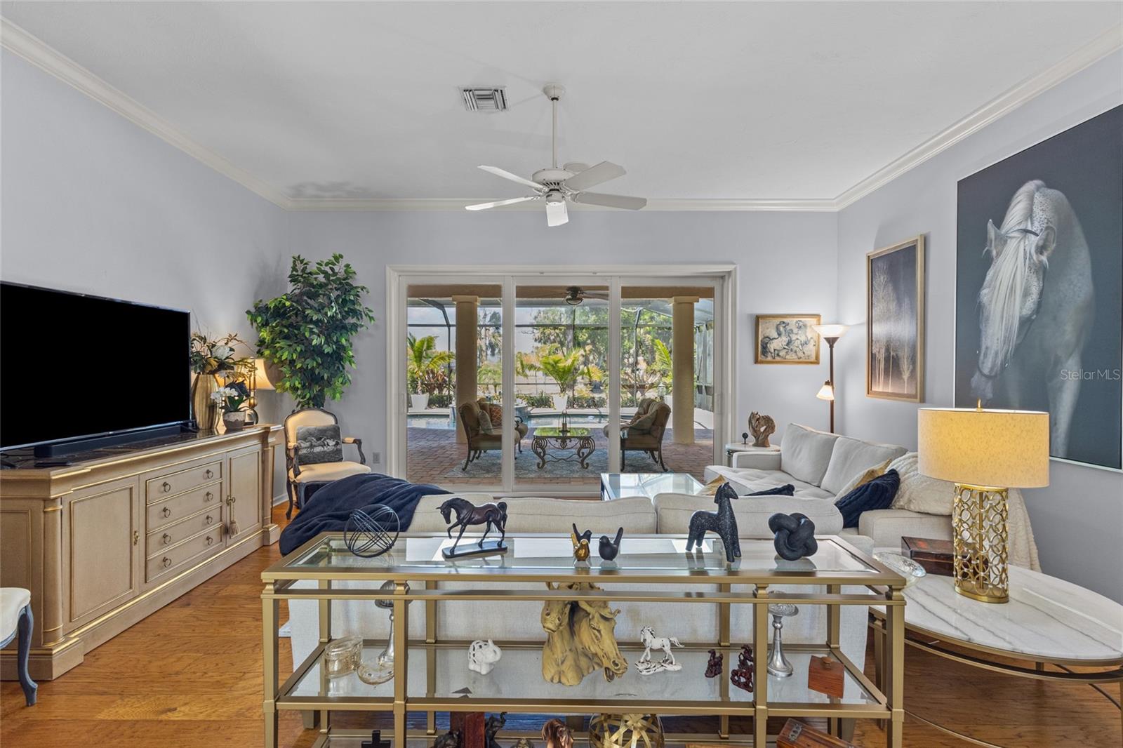 PRESTANCIA - Residential