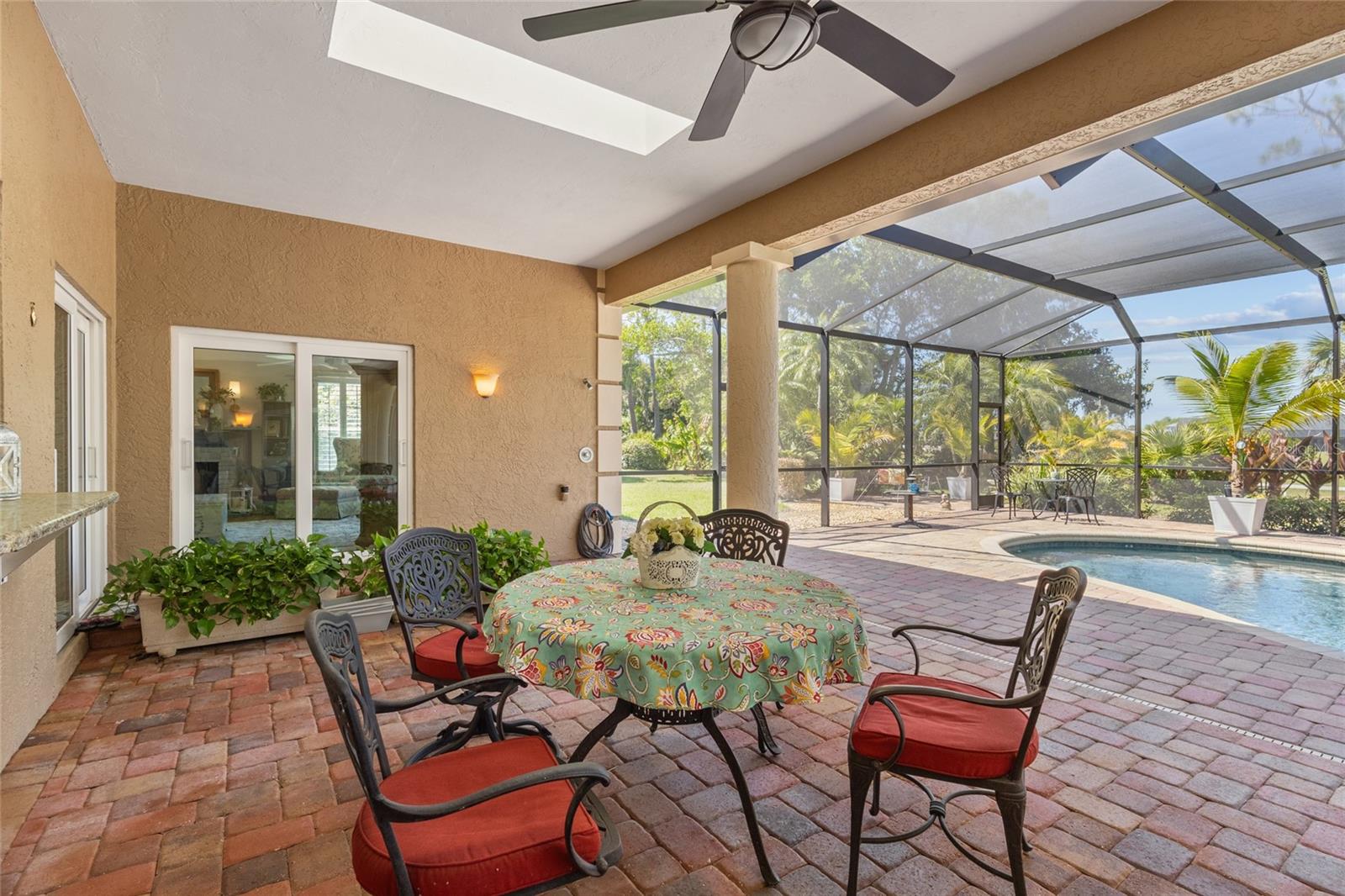 PRESTANCIA - Residential