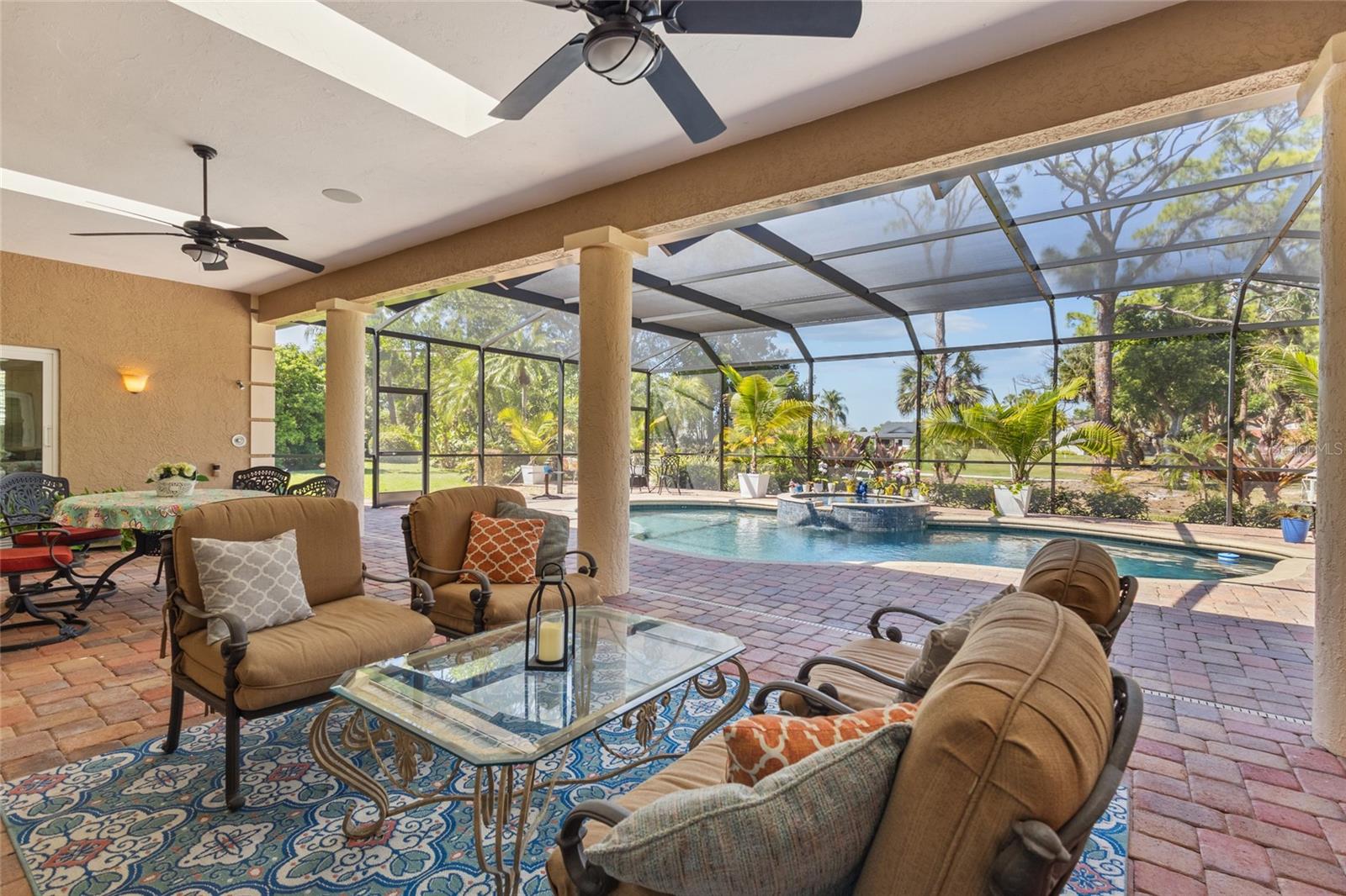 PRESTANCIA - Residential