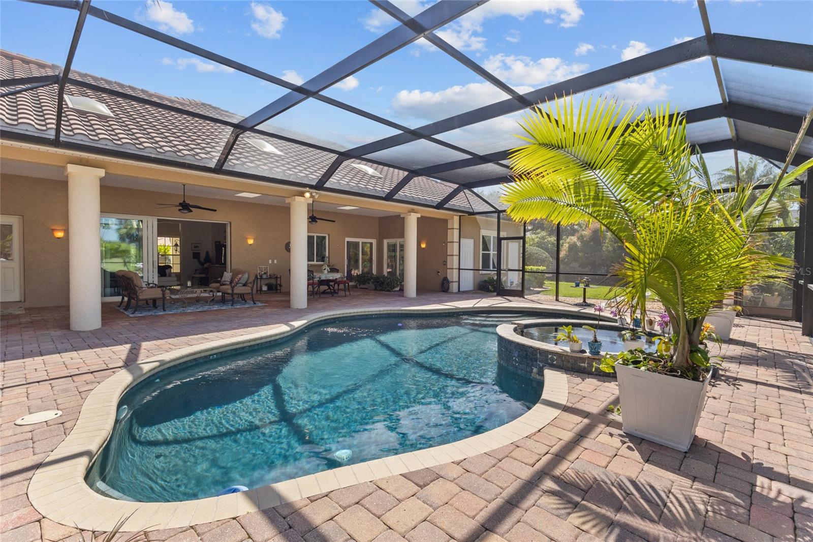 PRESTANCIA - Residential