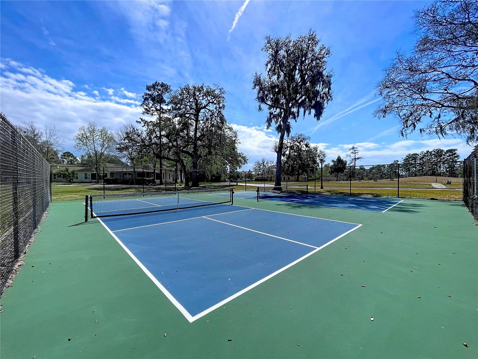 HERNANDO OAKS PH 2 - Residential