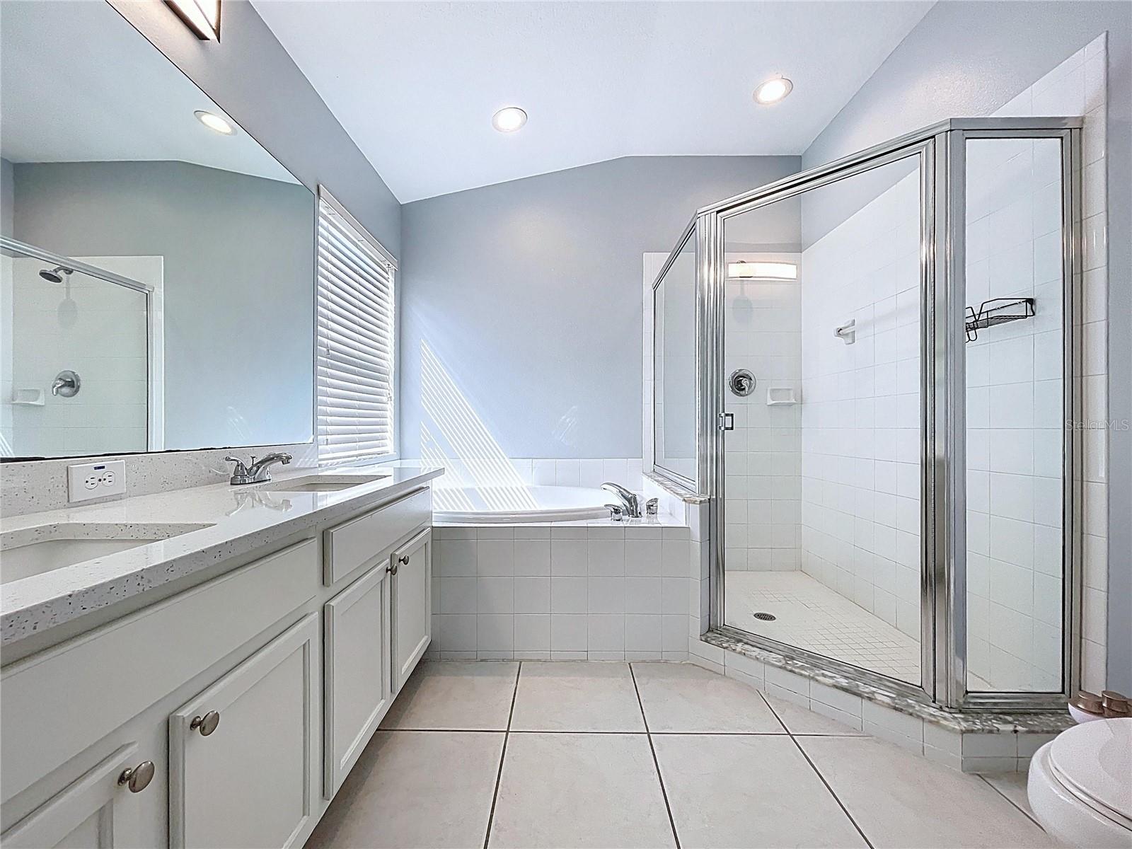 HERNANDO OAKS PH 2 - Residential