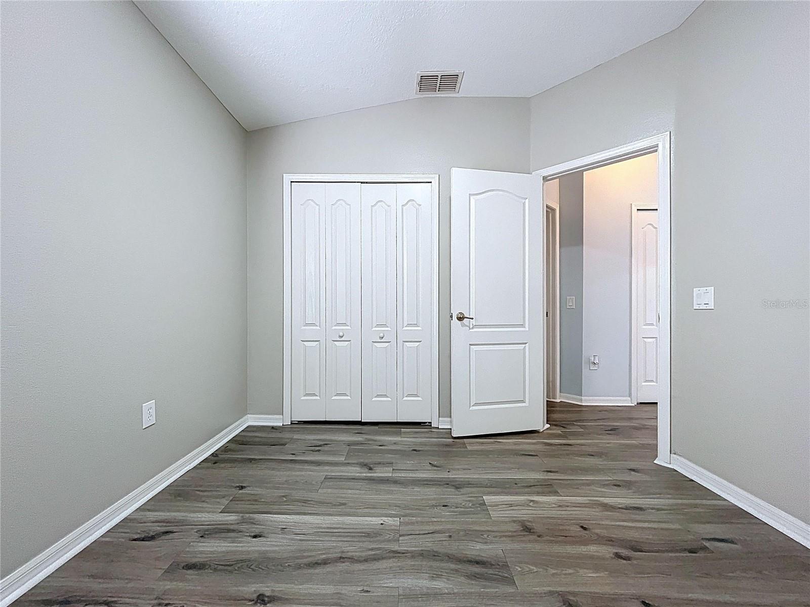 HERNANDO OAKS PH 2 - Residential