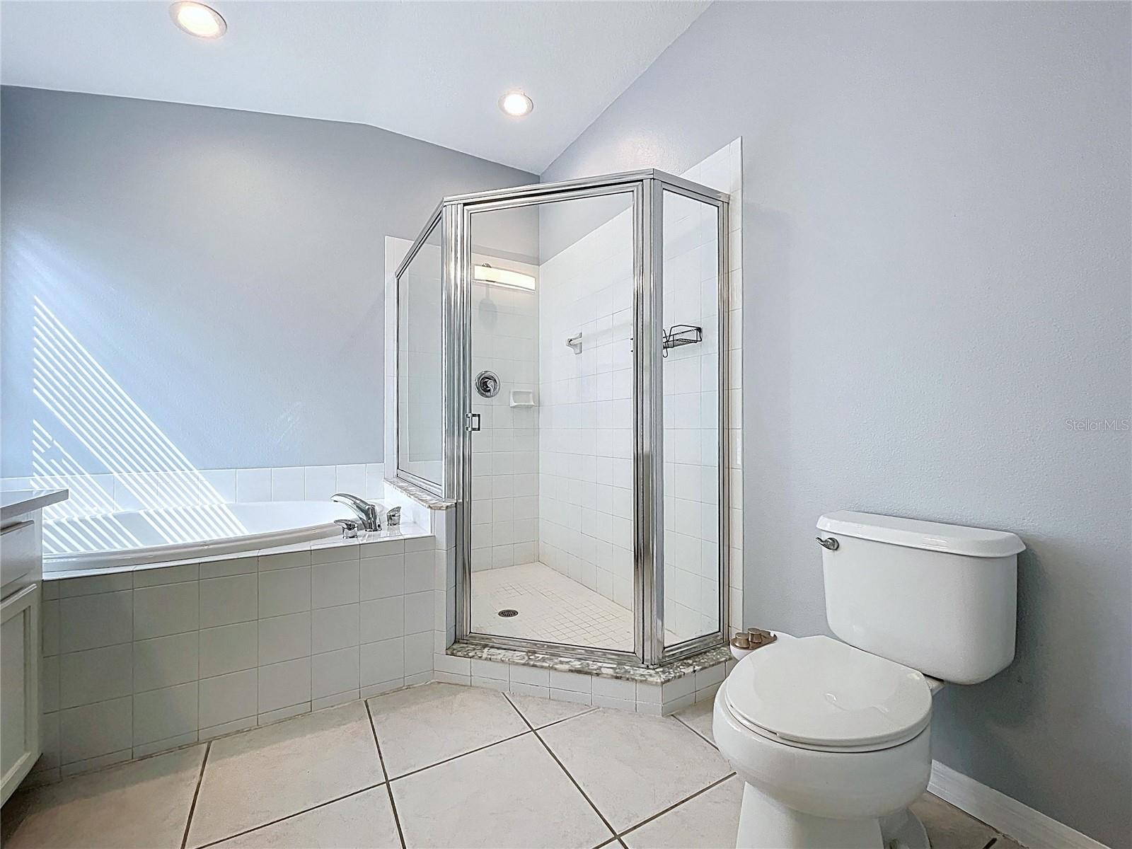 HERNANDO OAKS PH 2 - Residential