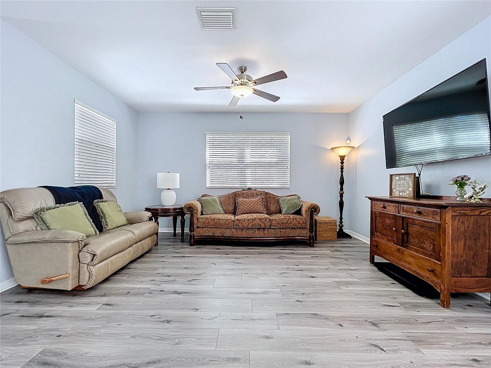 HERNANDO OAKS PH 2 - Residential