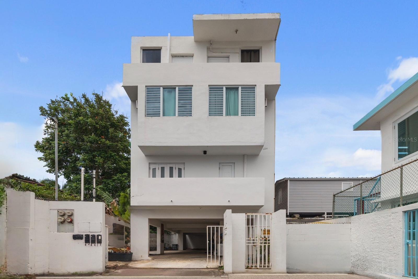 CONDOMINIO MIRELL - Residential