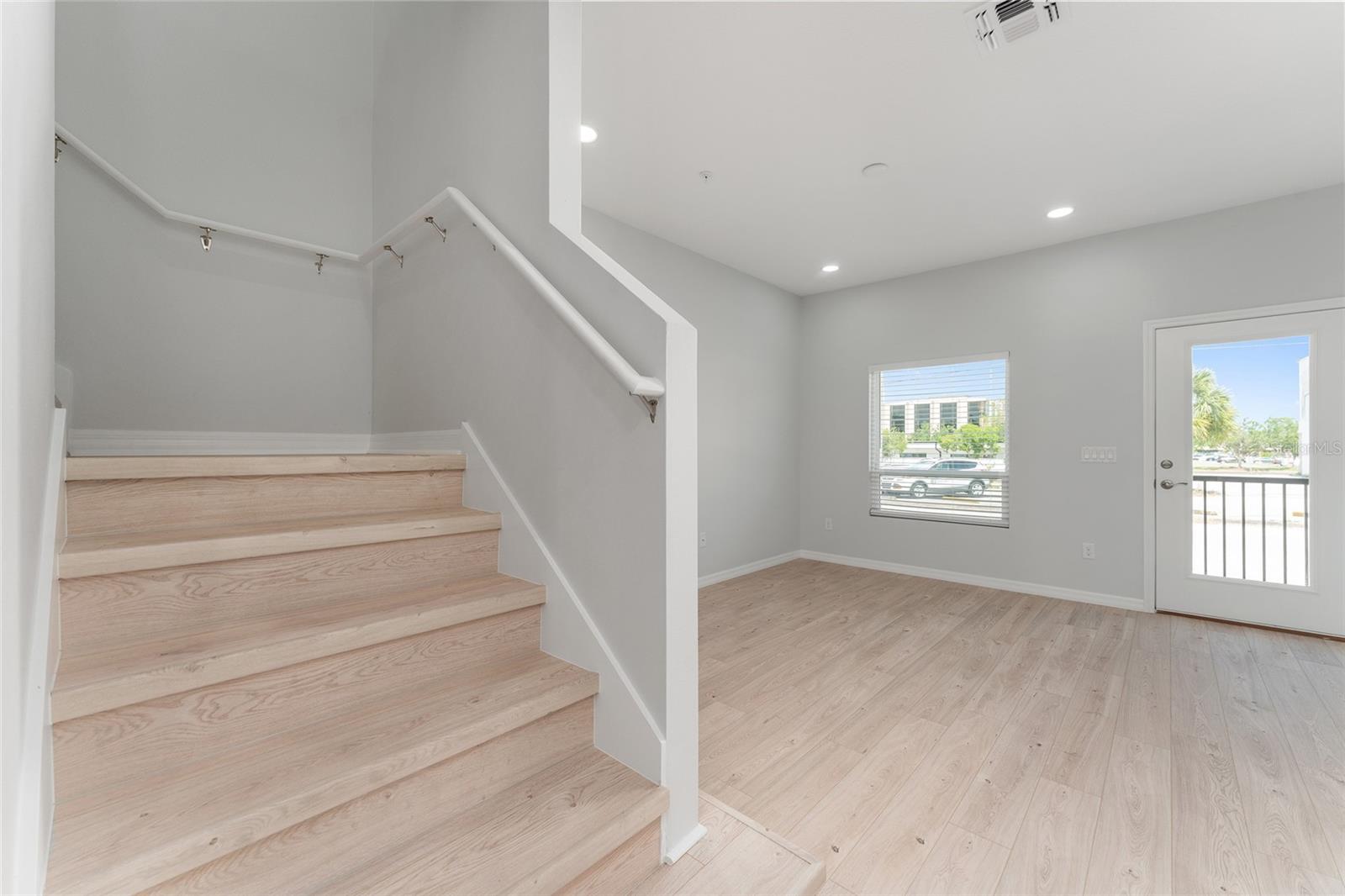 FULTON PARK - Residential