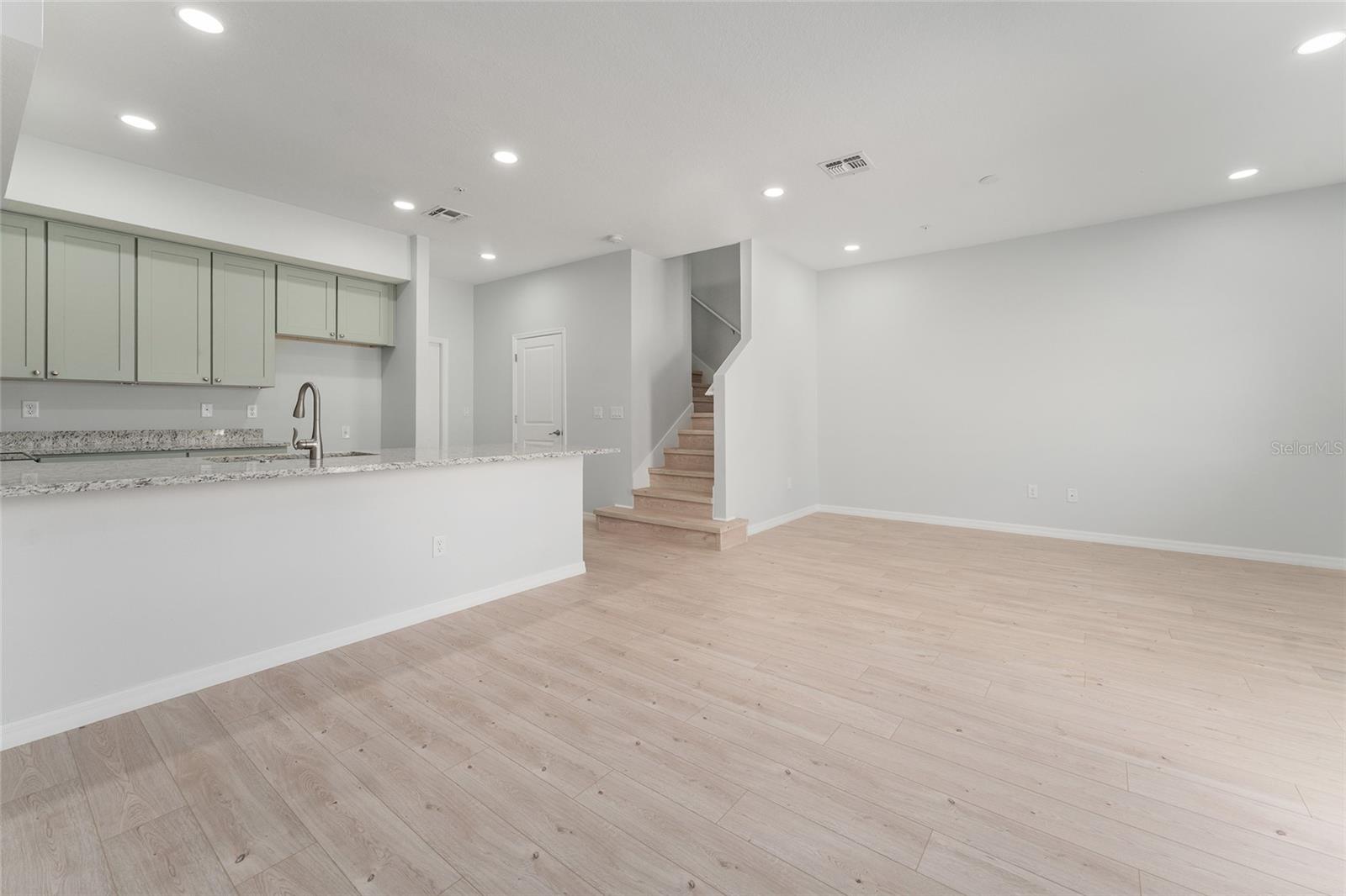 FULTON PARK - Residential