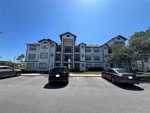 Photo of 2207 Antigua Place #736, Kissimmee, FL 34741 (MLS # O6286470)
