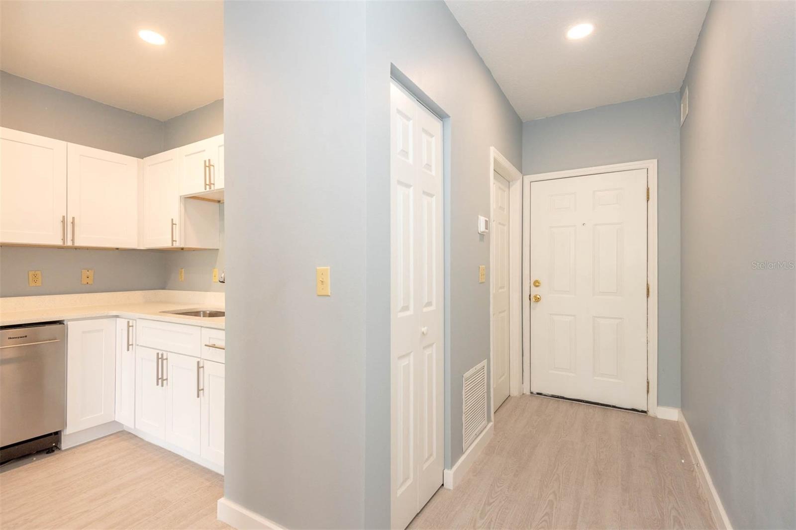 CEDAR POINT CONDO - Residential