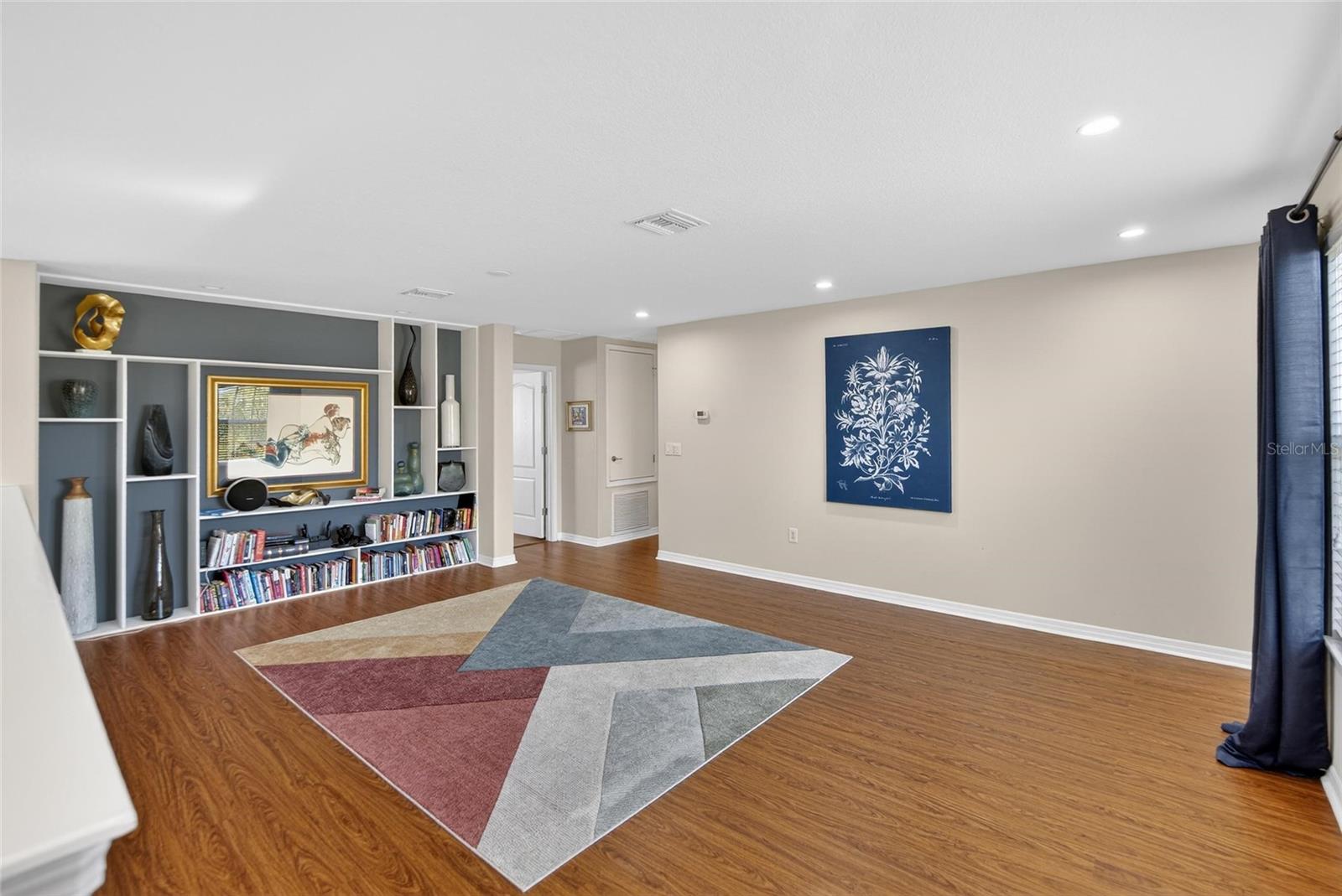 SOUTH FORK - Residential