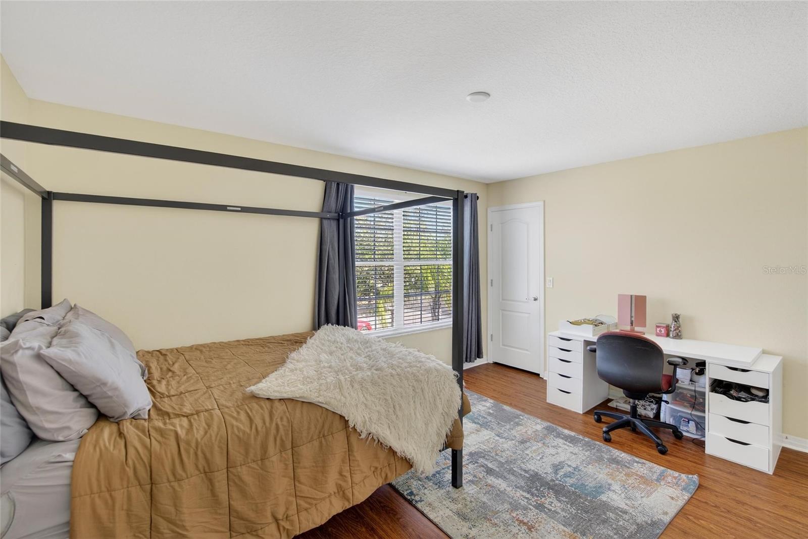 SOUTH FORK - Residential