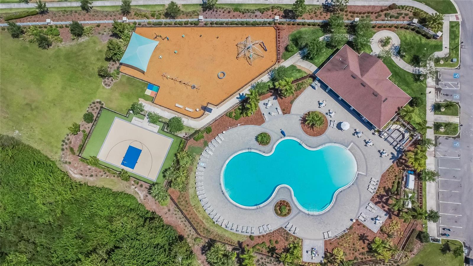 SOUTH FORK - Residential