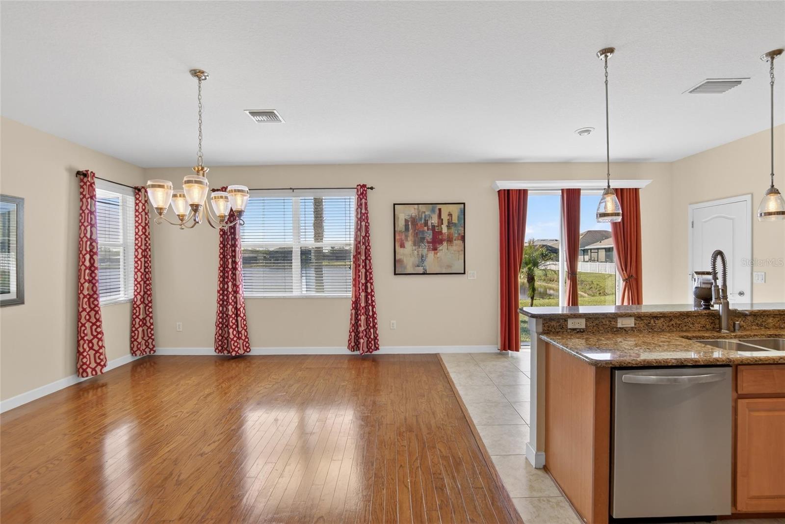 SOUTH FORK - Residential