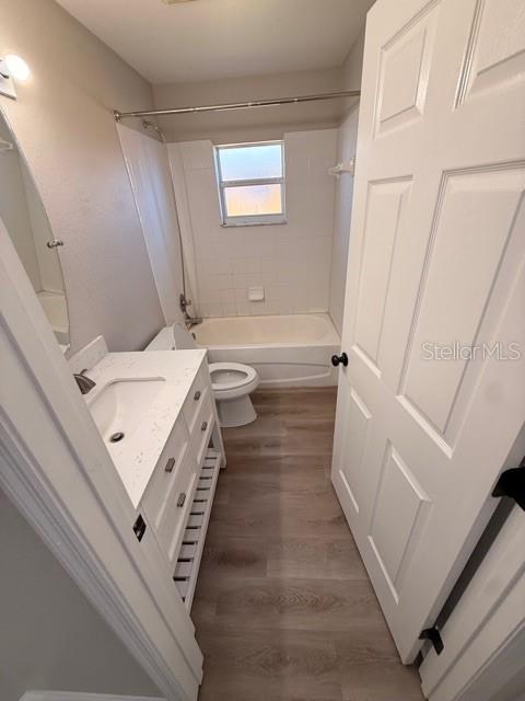 DEVONSHIRE MANOR - Residential